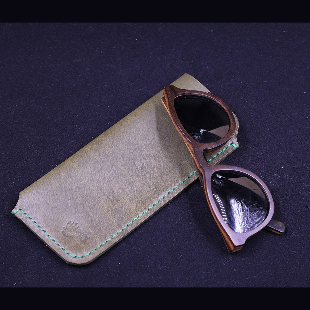 Leather Sun Glasses Case, Leather Eye Wear Case, Eyeglass Case
