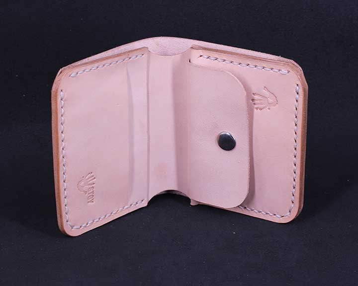 Handmade Leather Vertical Coin Wallet - Natural